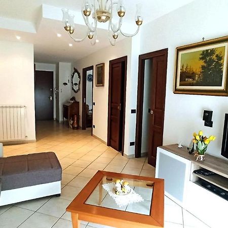 Il Tulipano Apartman San Bartolomeo al Mare Kültér fotó