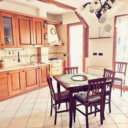 Il Tulipano Apartman San Bartolomeo al Mare Kültér fotó