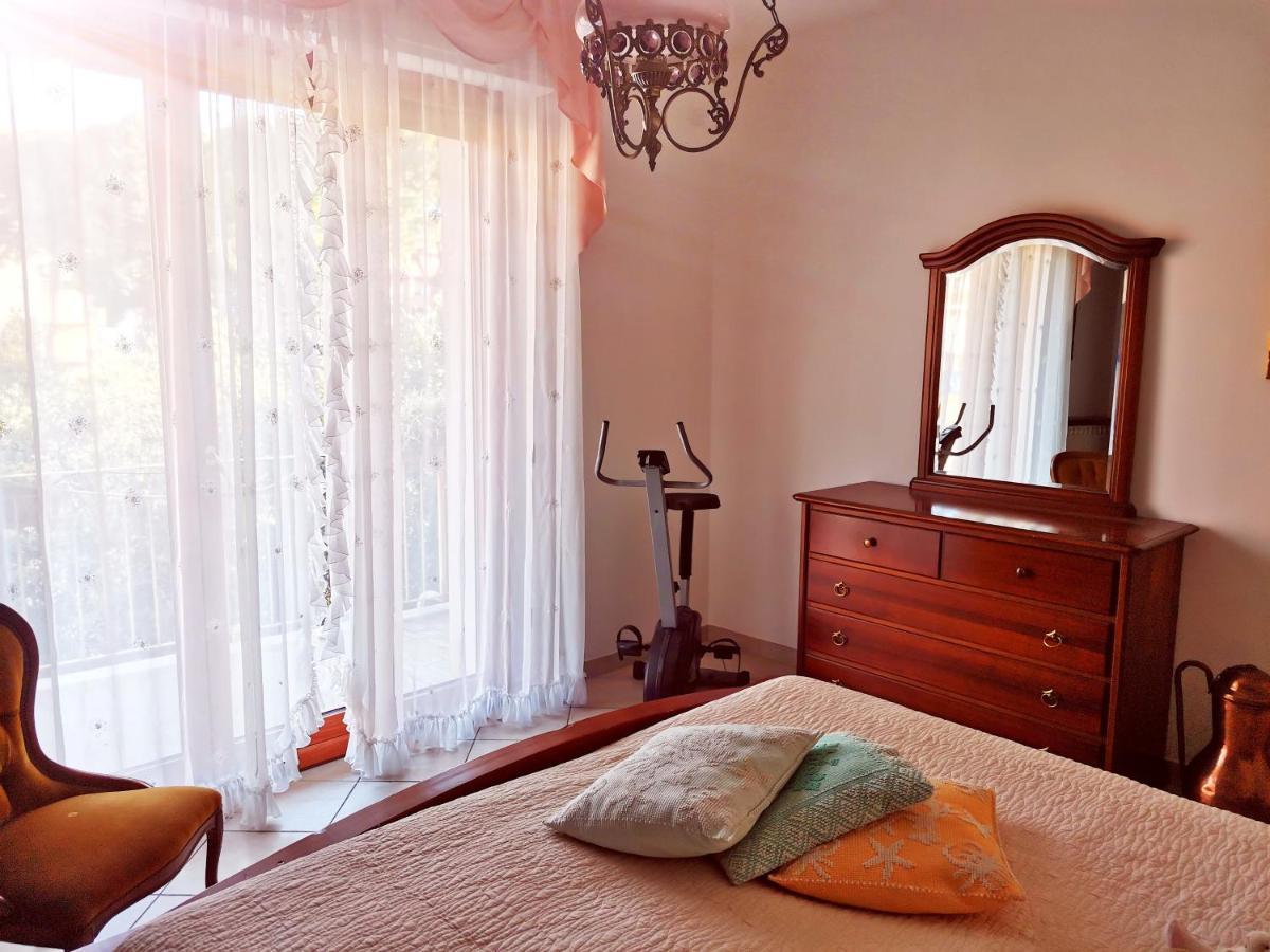 Il Tulipano Apartman San Bartolomeo al Mare Kültér fotó