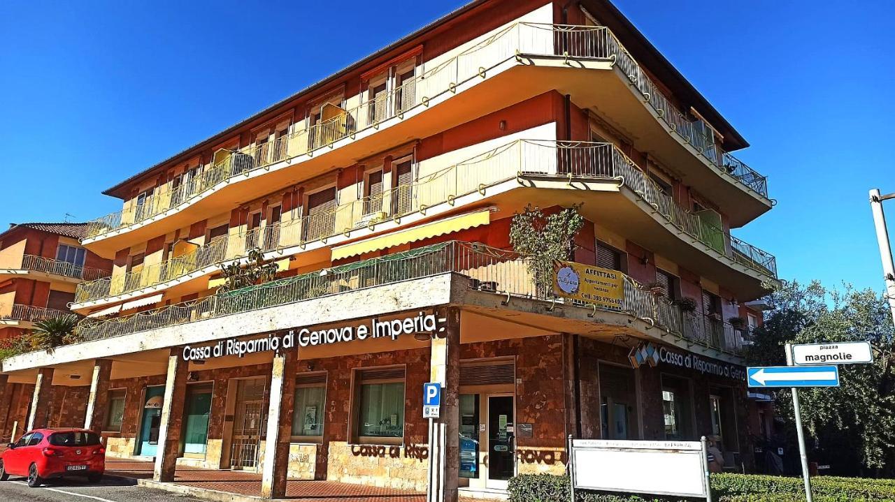 Il Tulipano Apartman San Bartolomeo al Mare Kültér fotó